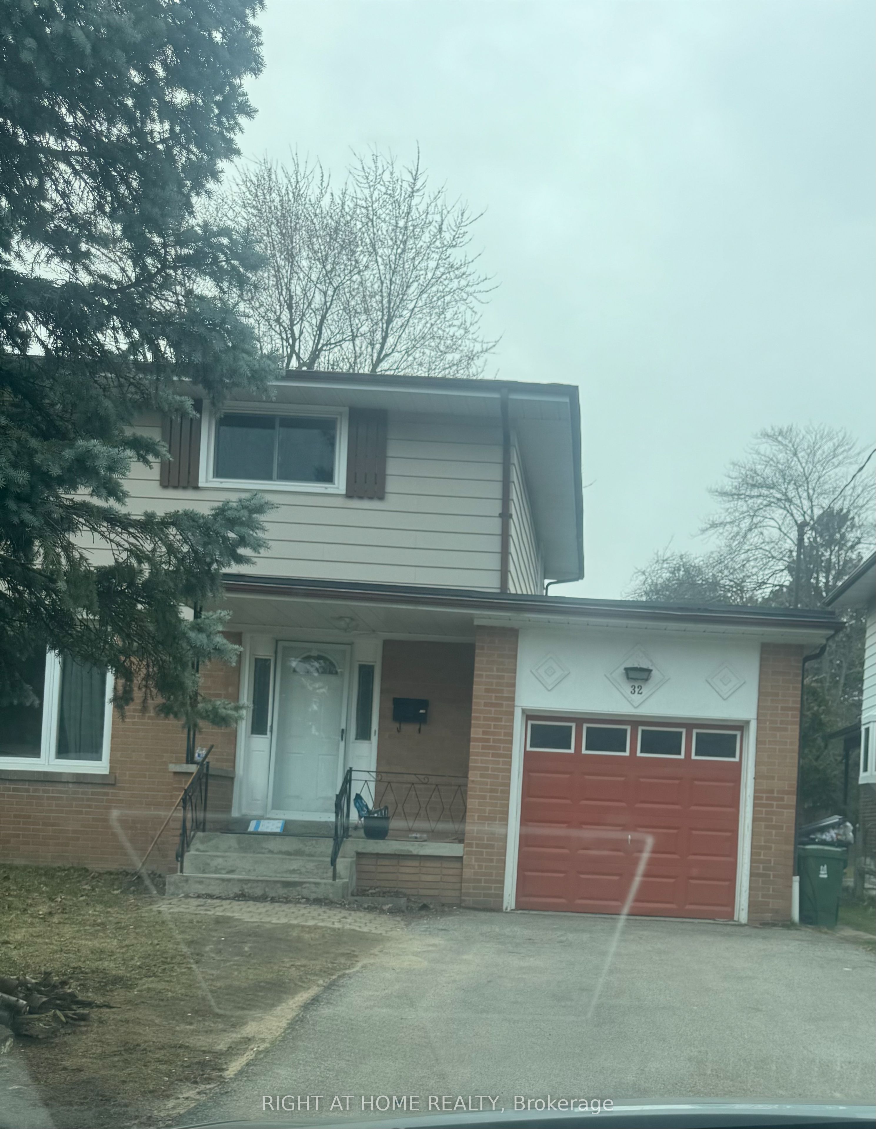 32 Conlins Road E, Toronto, On M1c 1c3