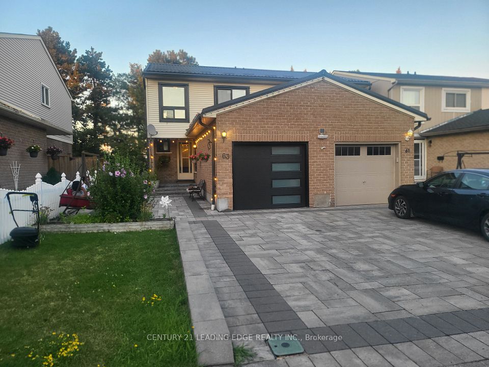 63 Nabob Crescent, Toronto, On M1b 2z1