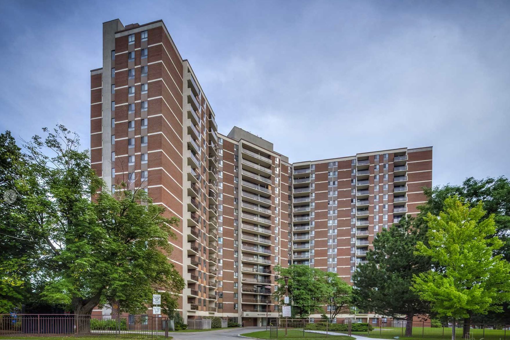 121 Trudelle Drive 104, Toronto, On M1j 3k4