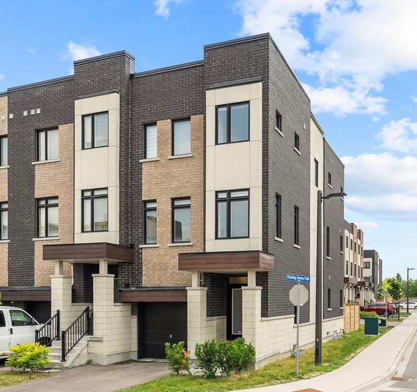 895 Kicking Horse Path, Oshawa, On L1j 0b4