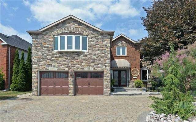 1584 Greenmount Street, Pickering, On L1x 2j1