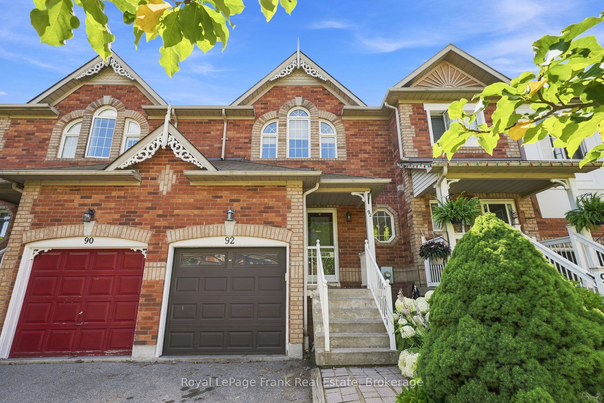 92 Tremount Street, Whitby, On L1m 1g2