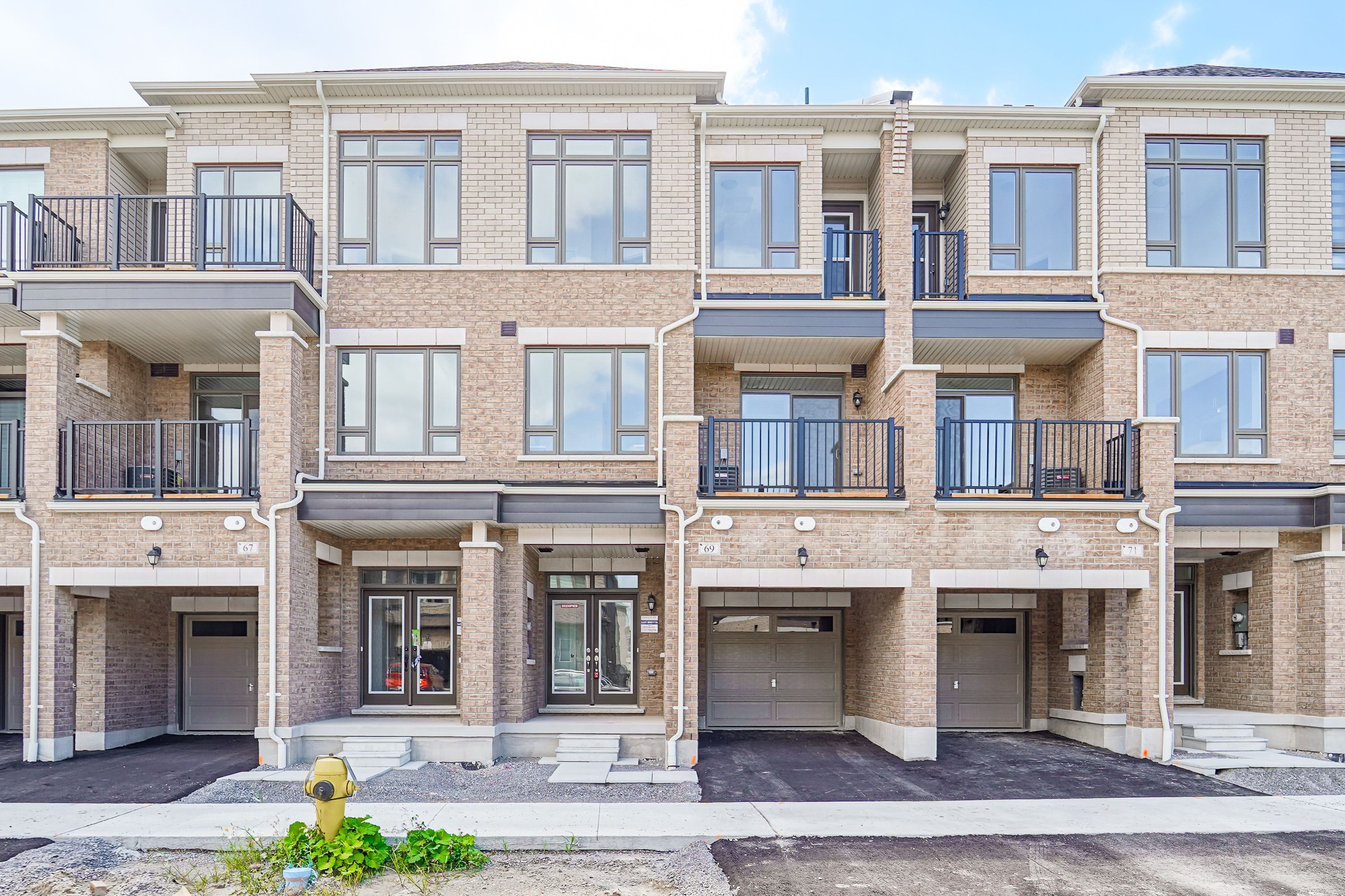 69 Mcgowan Drive, Whitby, On L1p 0s2
