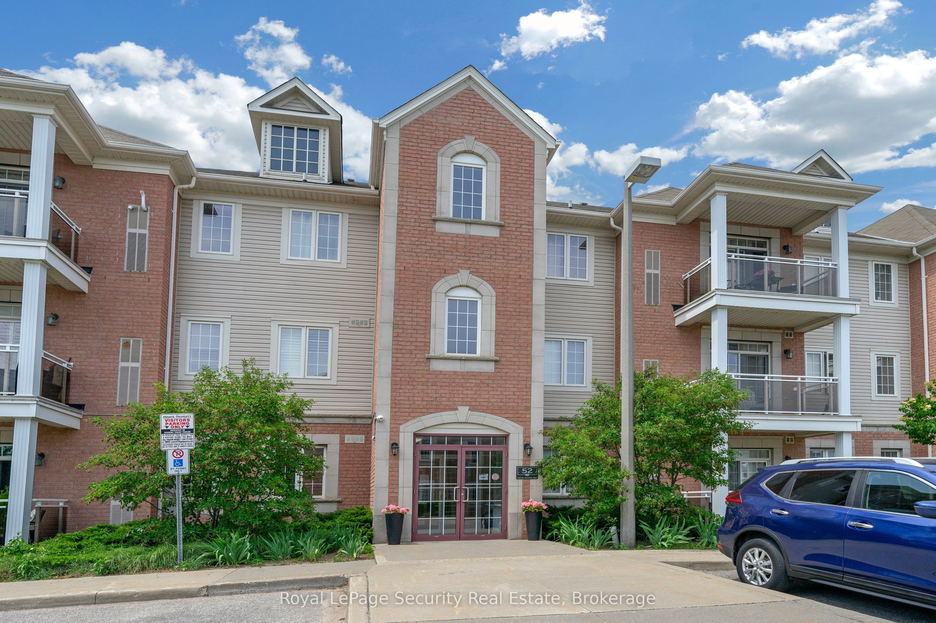 52 Harvey Johnston Way 101, Whitby, On L1m 0j7