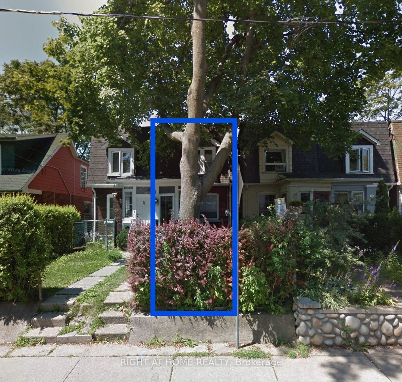 74 Ashdale Avenue, Toronto, On M4l 2y7