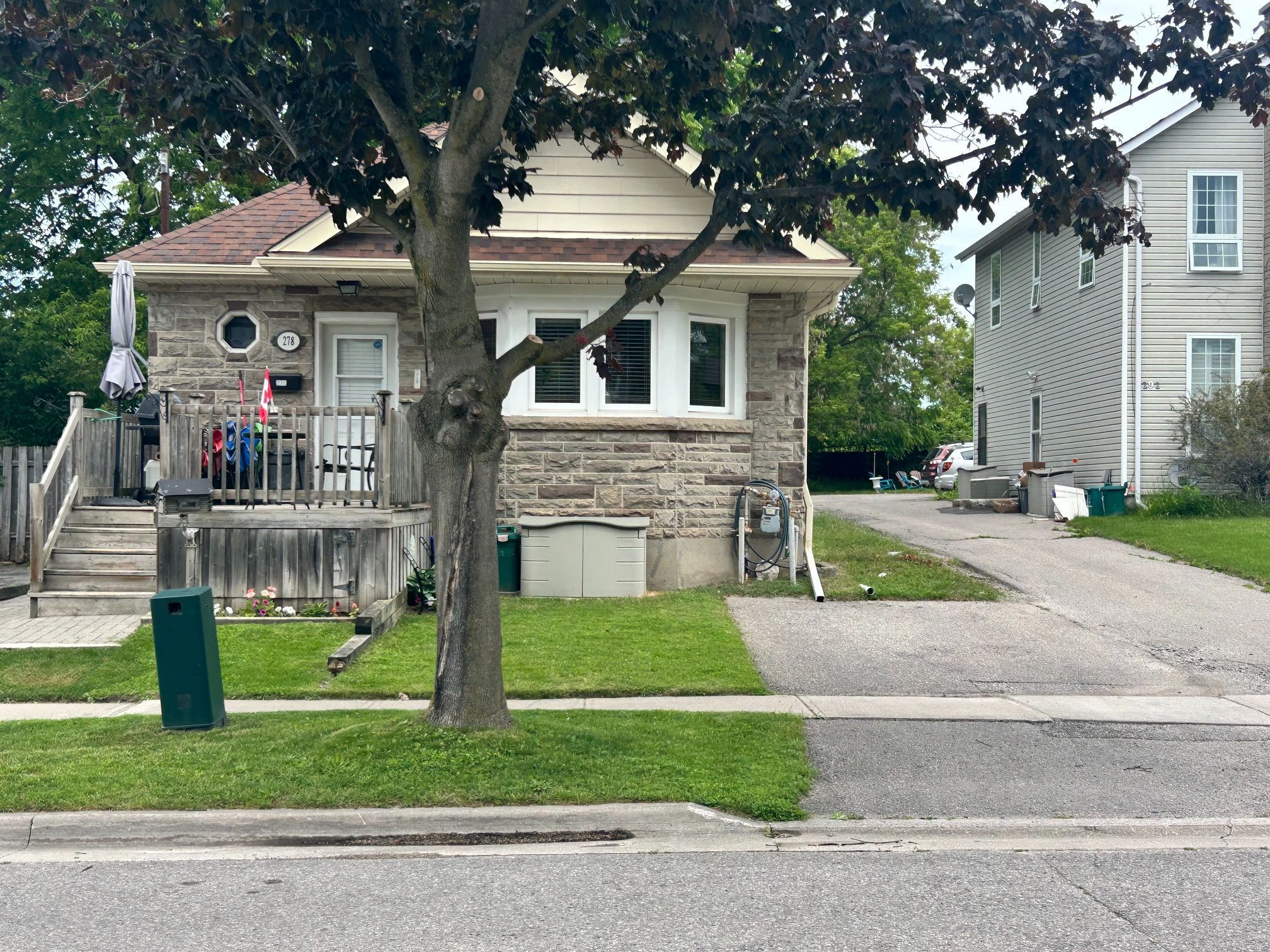 292 William Street E, Oshawa, On L1g 1k8