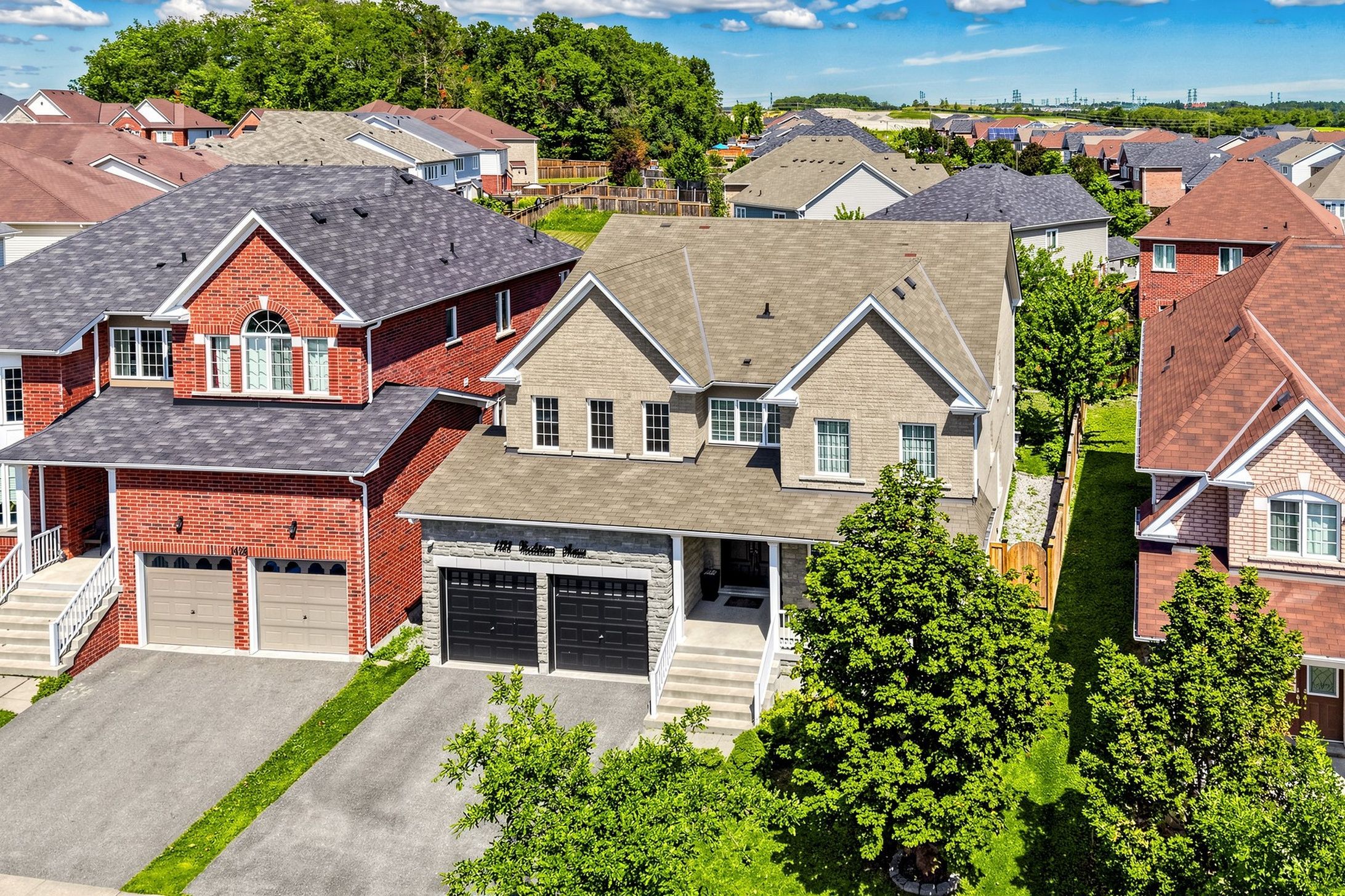1428 Woodstream Avenue, Oshawa, On L1k 0w8