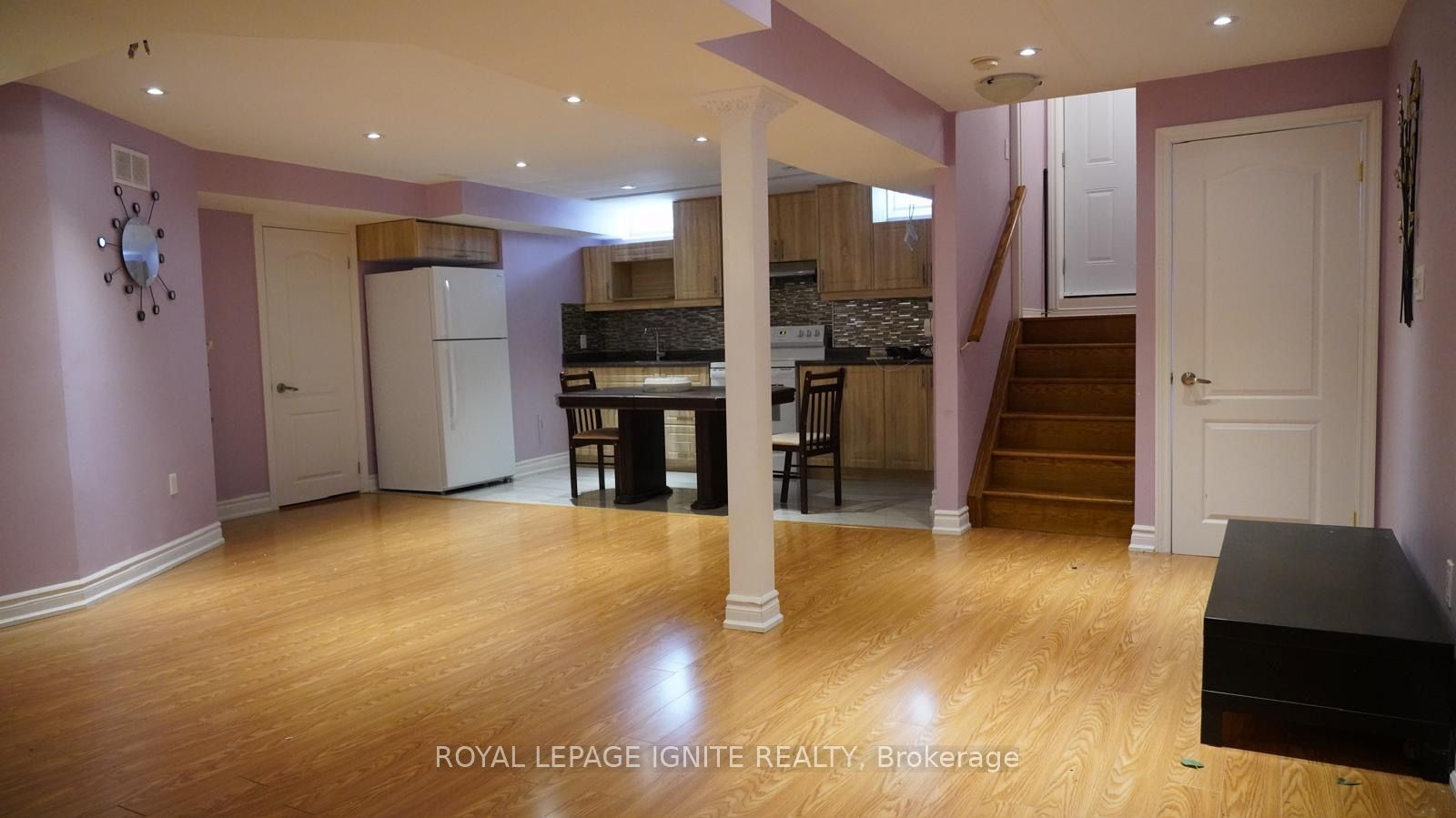 601 Staines Road Bsmt, Toronto, On M1x 2b1