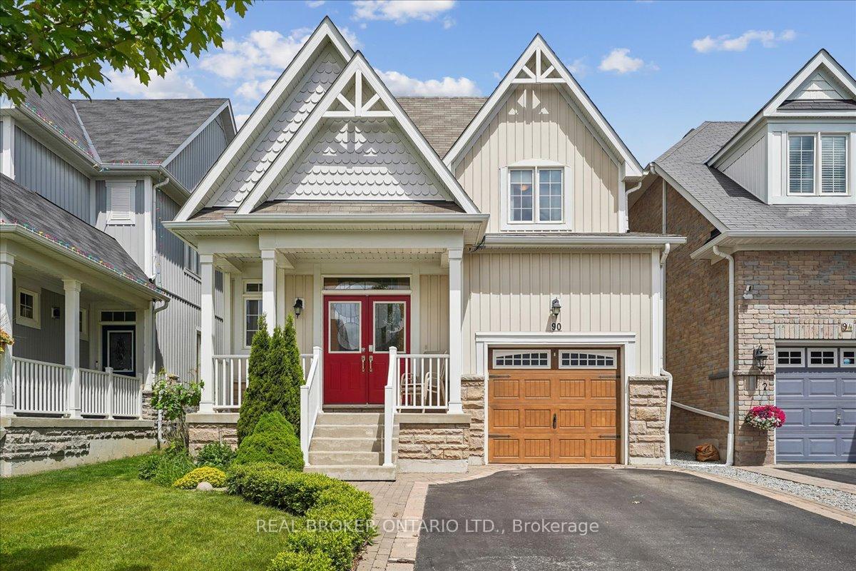 90 Erskine Drive, Clarington, On L1b 0c8