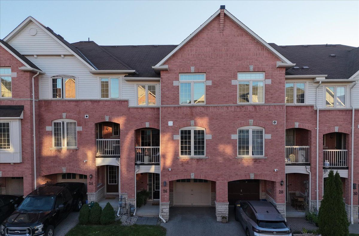 26 Linnell Street, Ajax, On L1z 0k9