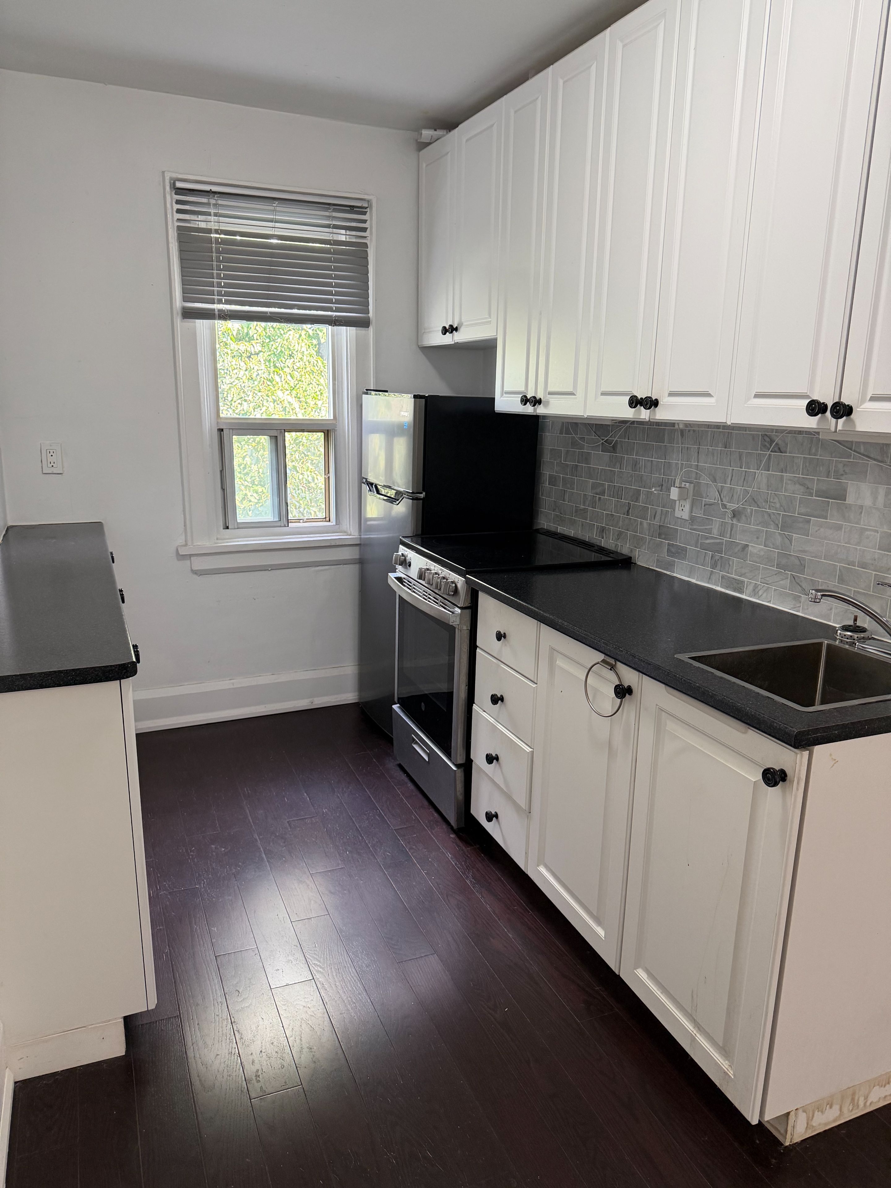 849 Broadview Avenue E 32, Toronto, On M4k 2p9