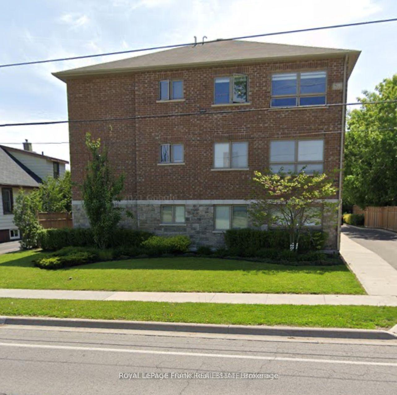 1418 Simcoe Street S 3, Oshawa, On L1h 4m4