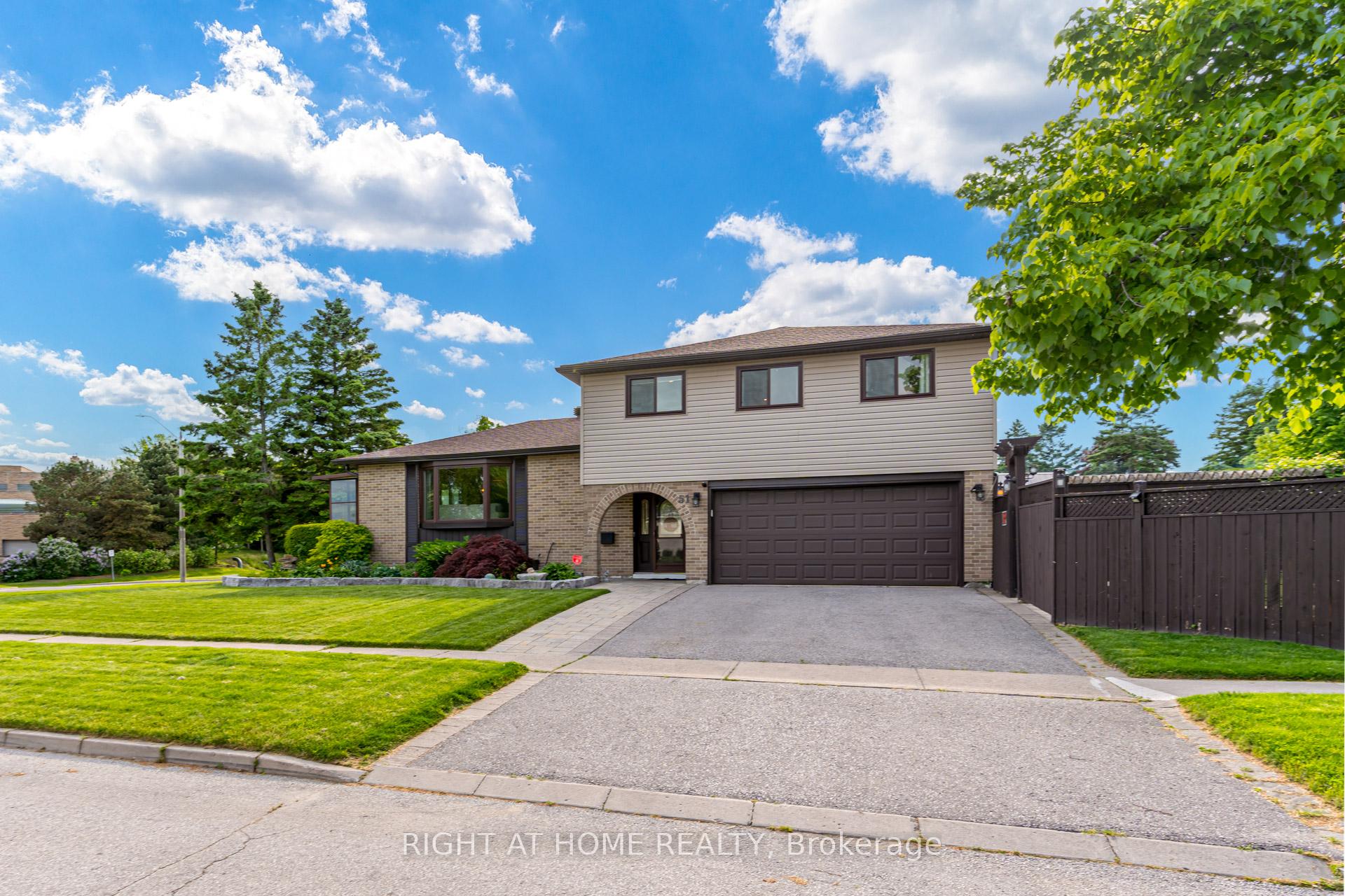 51 Lewin Crescent, Ajax, On L1s 3a2