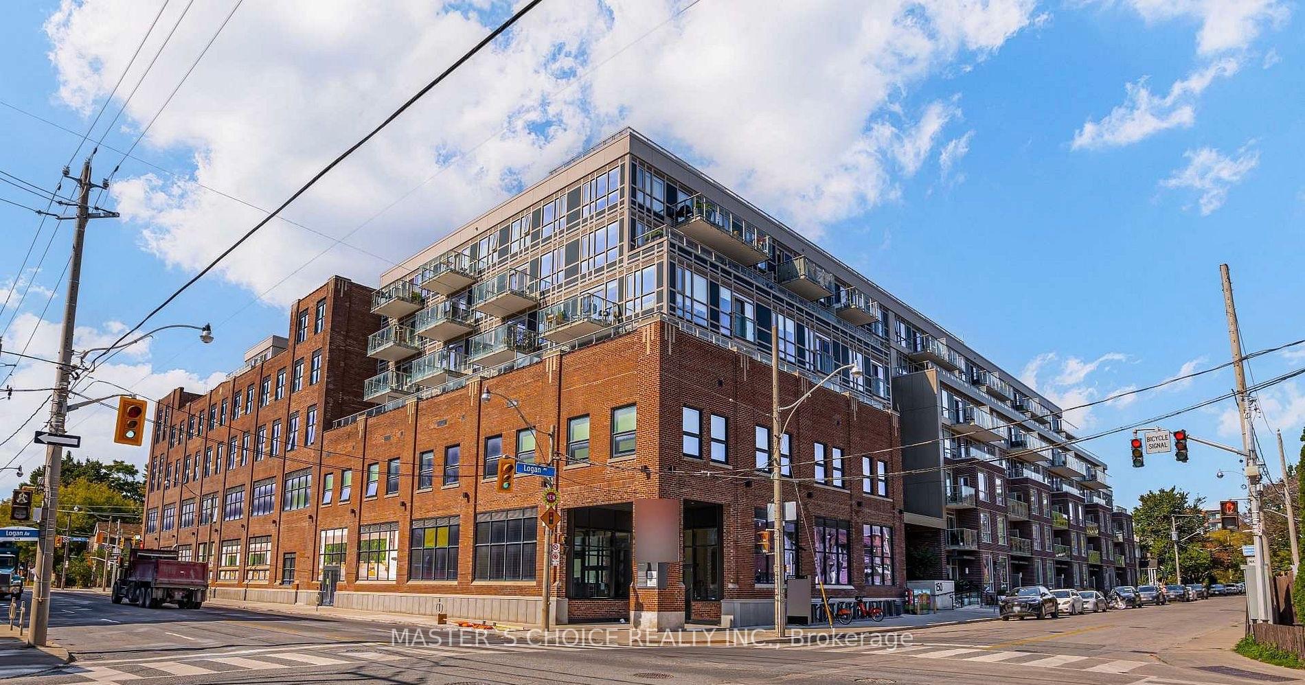 150 Logan Avenue 323, Toronto, On M4m 0e4