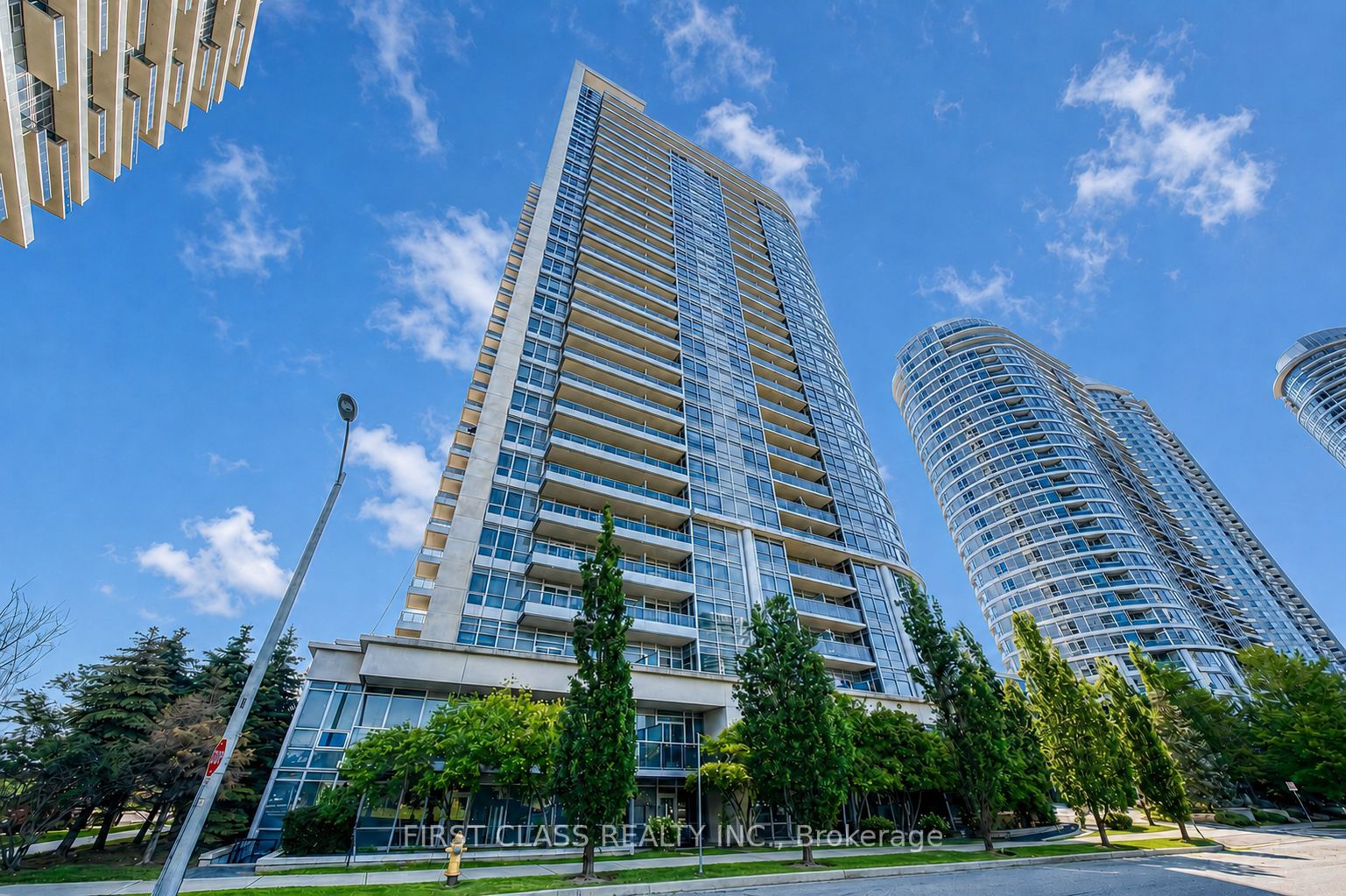 181 Village Green Square 1719, Toronto, On M1s 0k6