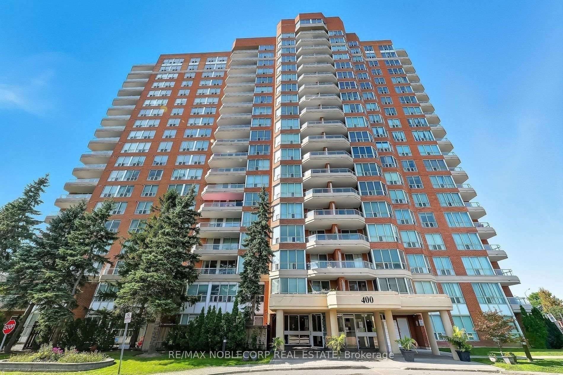 400 Mclevin Avenue 1603, Toronto, On M1b 5j4