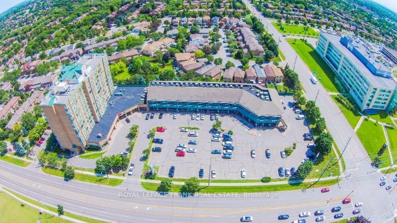 701 Rossland Road E 201, Whitby, On L1n 8y9