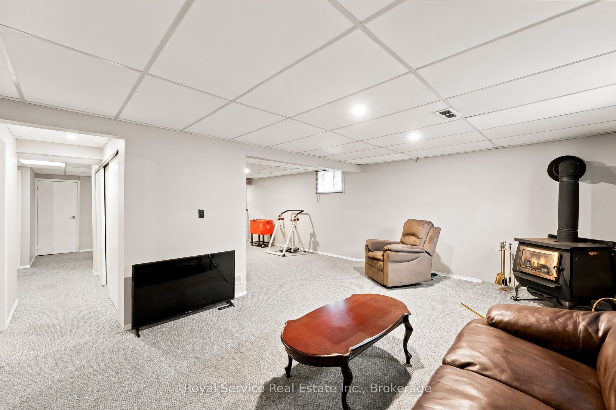 640 Hillcroft Street, Oshawa, On L1g 7k6