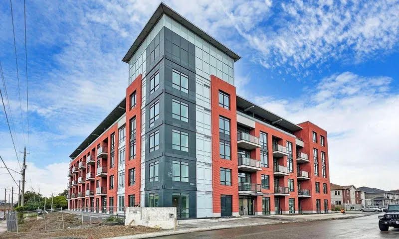 1010 Dundas Street E 517, Whitby, On L1n 0l6