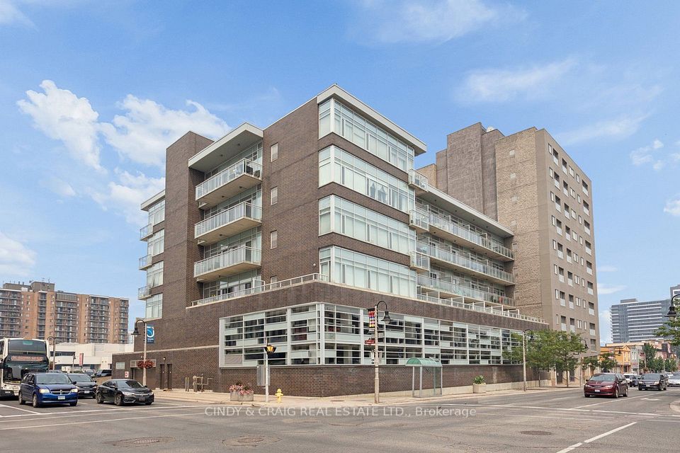 44 Bond Street W 305, Oshawa, On L1g 6r2