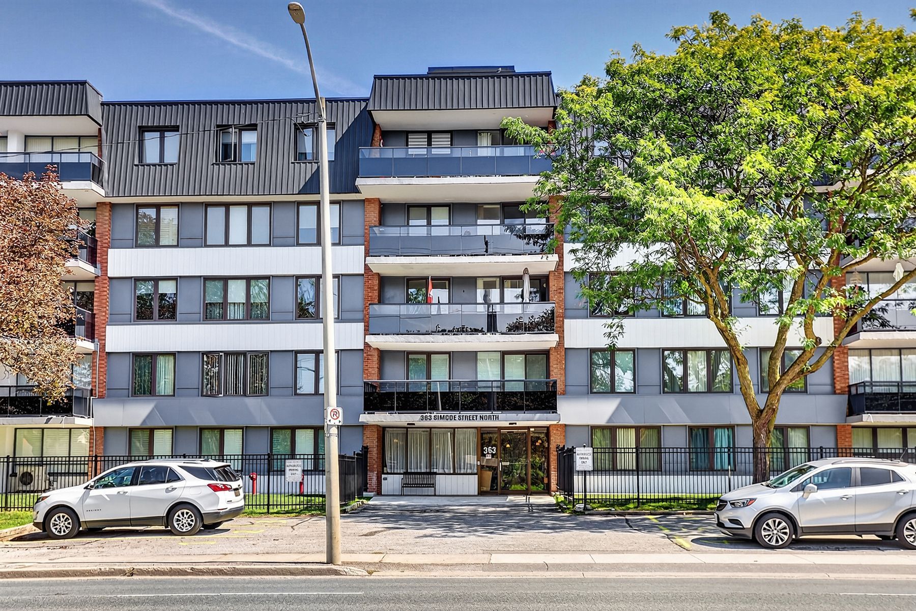 363 Simcoe Street N 401, Oshawa, On L1g 4t2