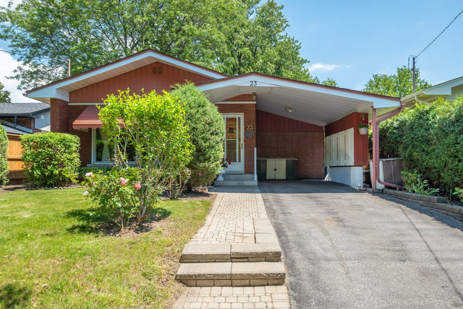 23 Gaiety Drive, Toronto, On M1h 1b9