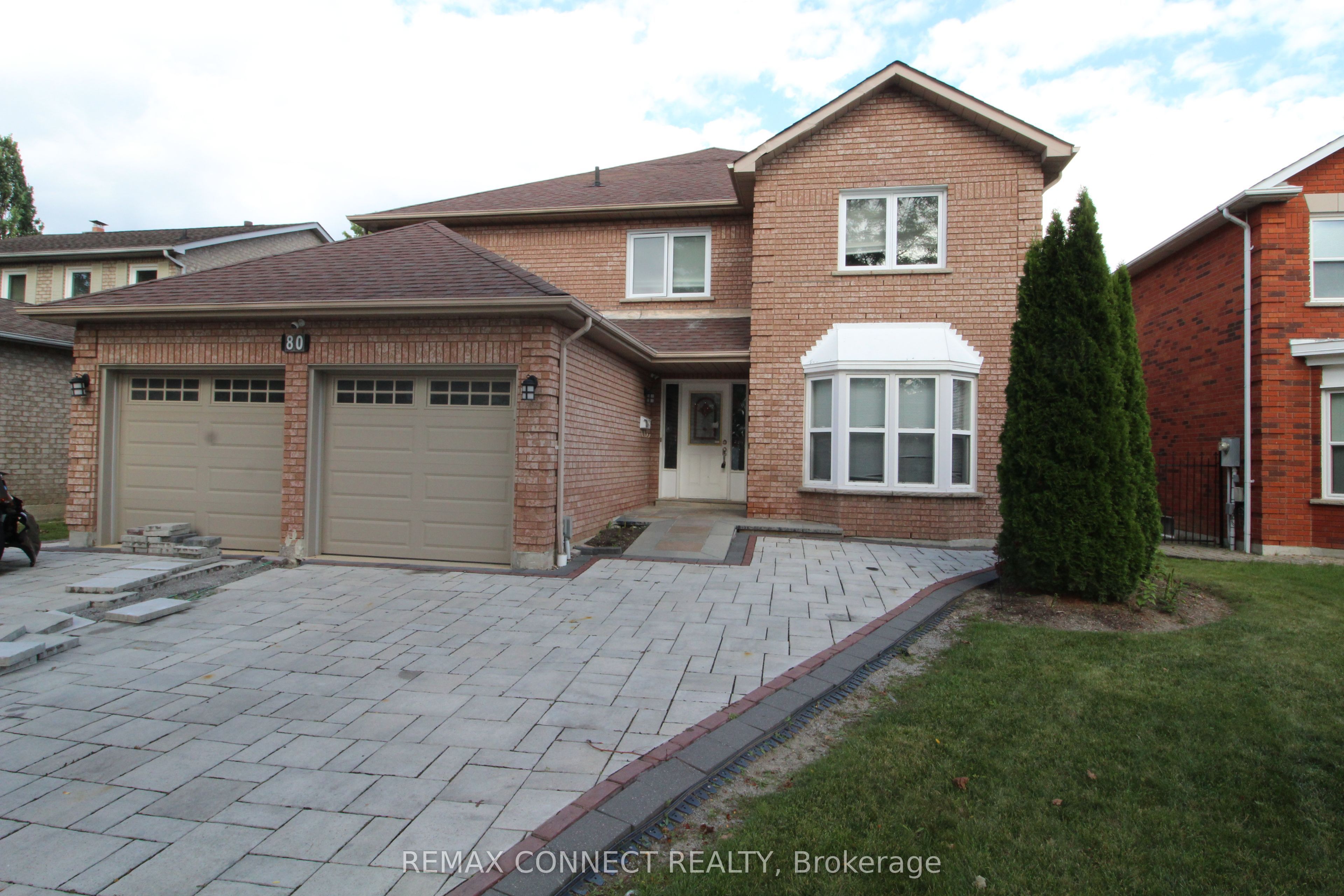 80 Kennett Drive, Whitby, On L1p 1l5