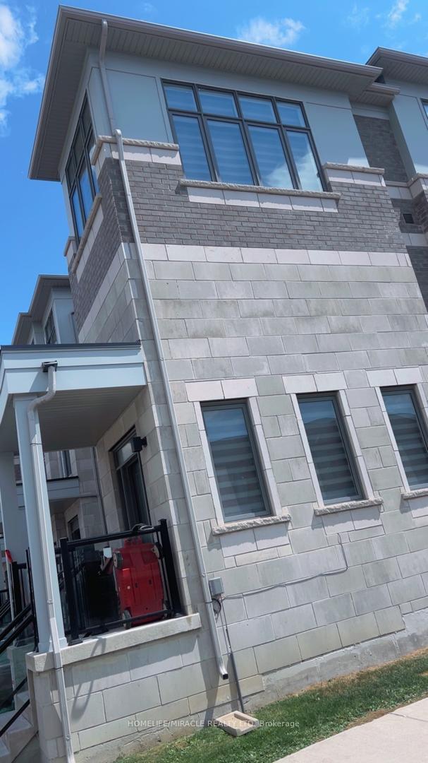 771 Chinook Path, Oshawa, On L1h 0a7