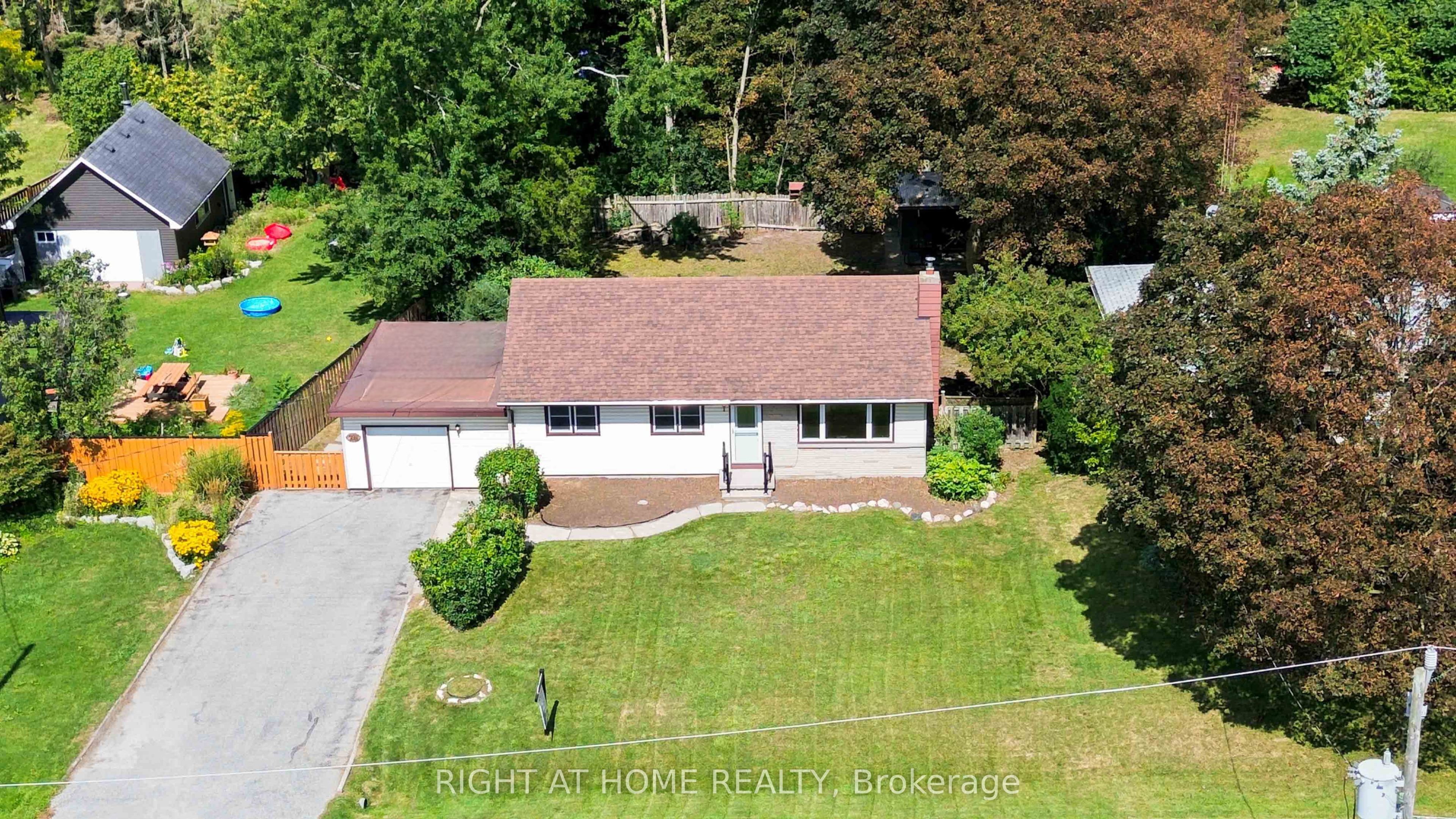 26 Phair Avenue, Clarington, On L1e 2w5