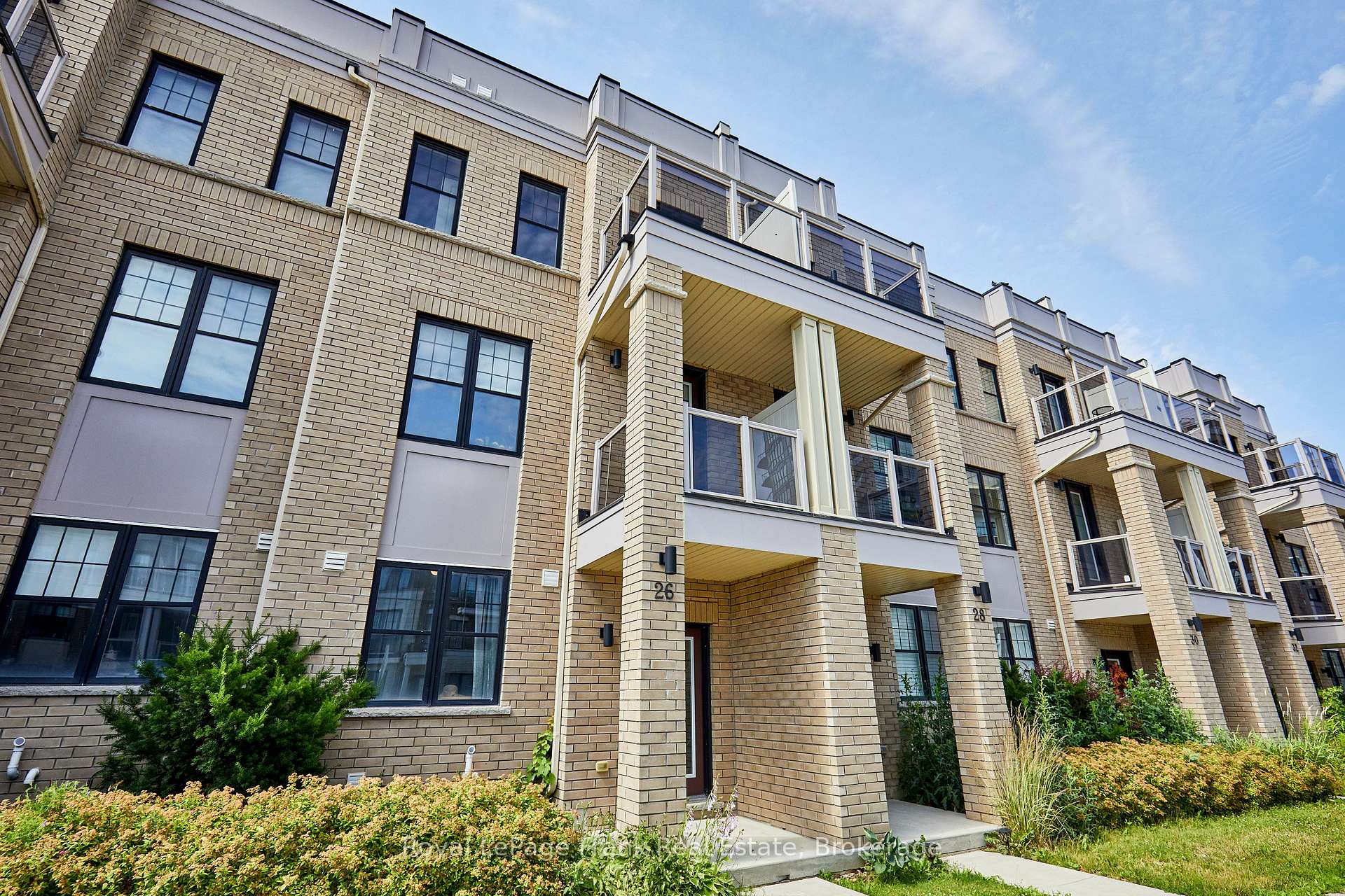 26 Clarington Boulevard, Clarington, On L1c 7e5