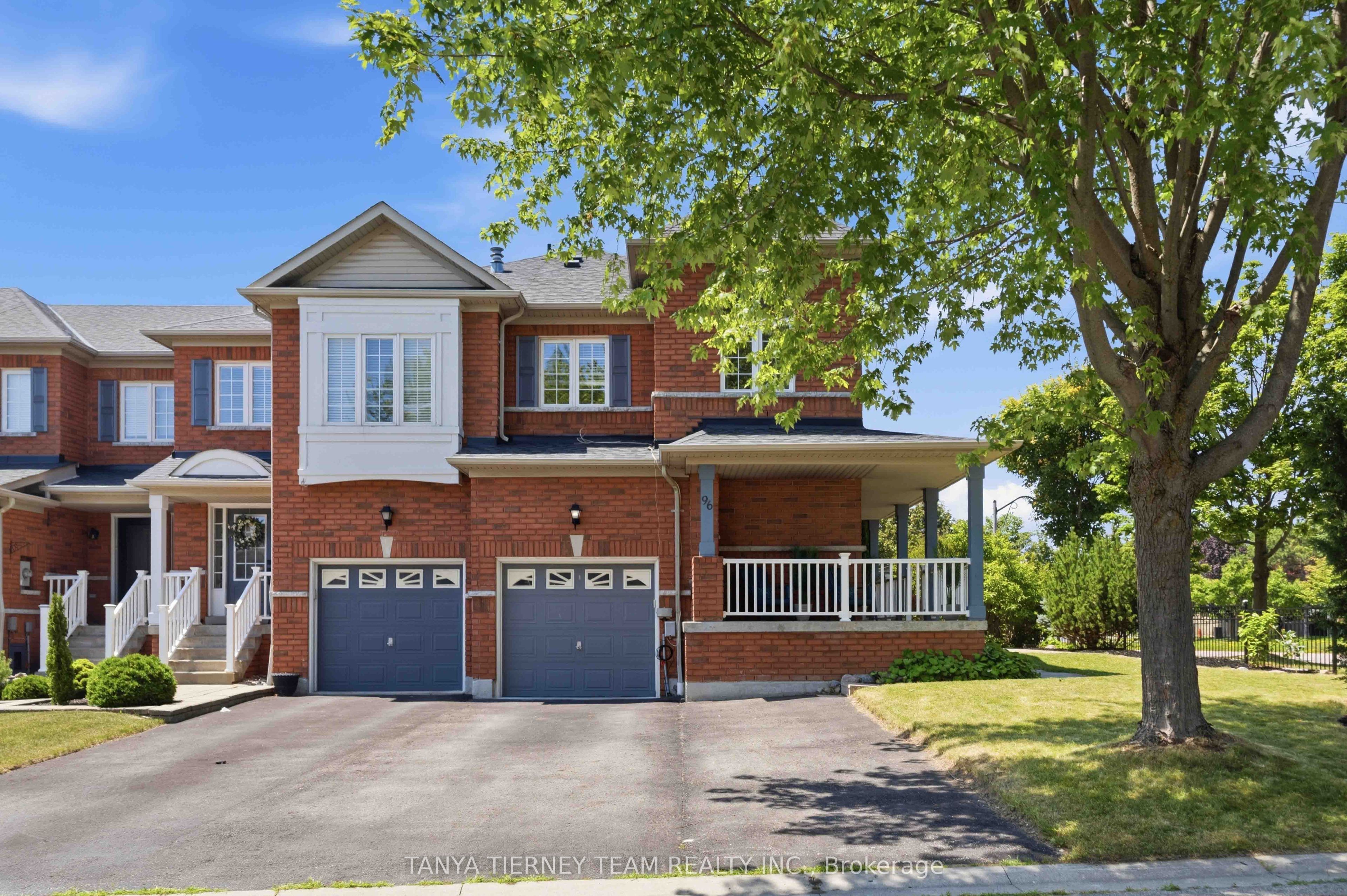 96 Robideau Place, Whitby, On L1r 3g7