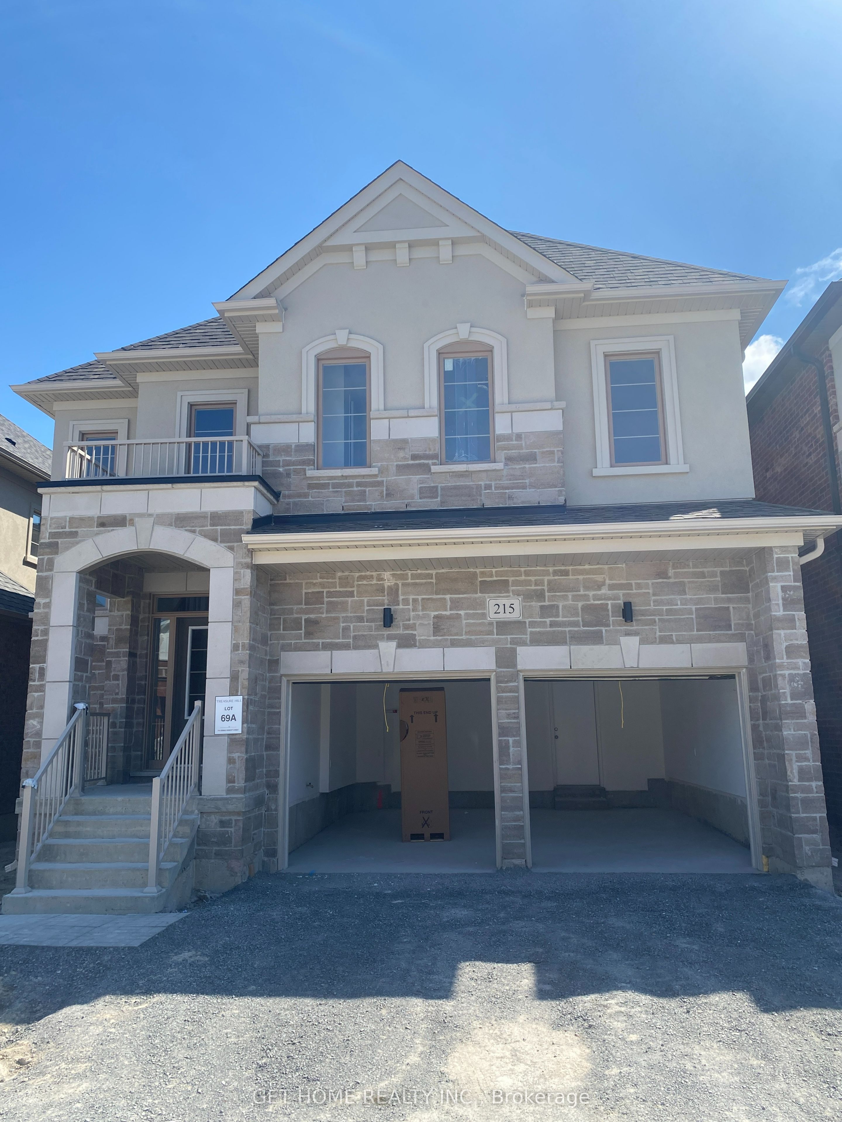 215 Ronald Gustcott Street, Oshawa, On L1k 3g3