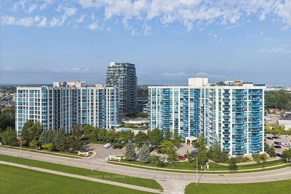 340 Watson Street 312, Whitby, On L1n 9g2