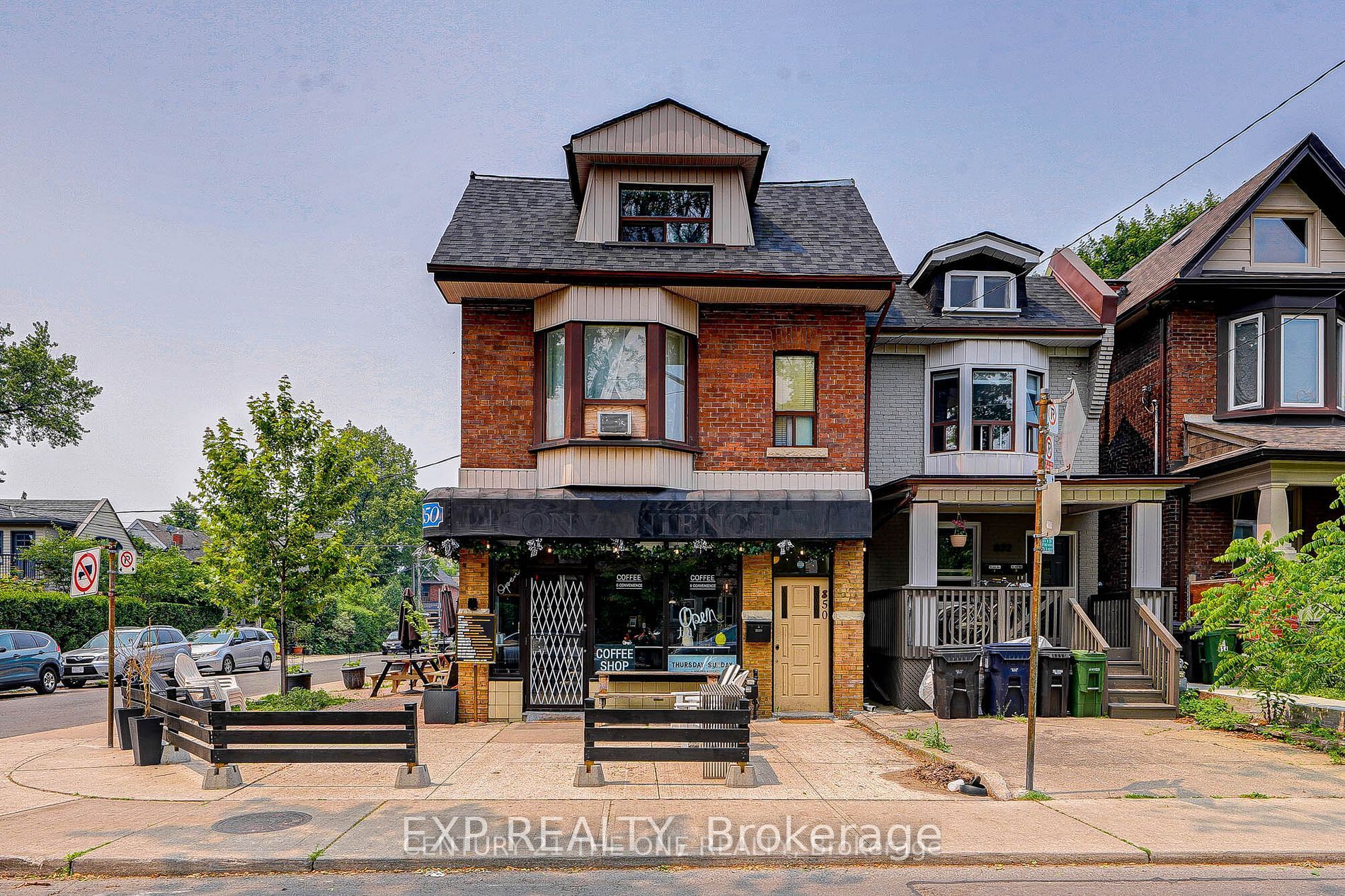 850 Carlaw Avenue Basement, Toronto, On M4k 3l3