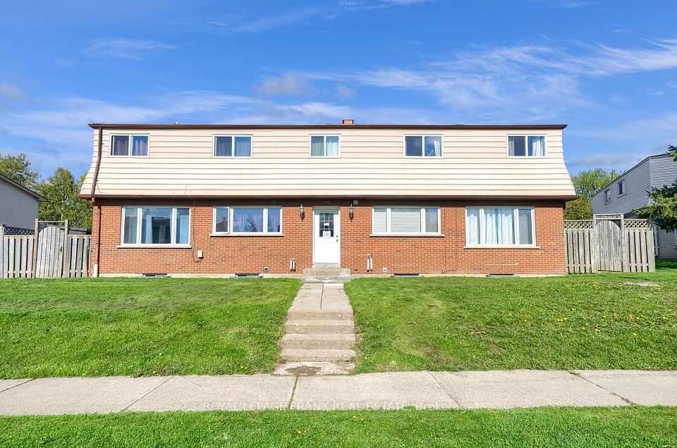 377 Linden Street, Oshawa, On L1h 6r6