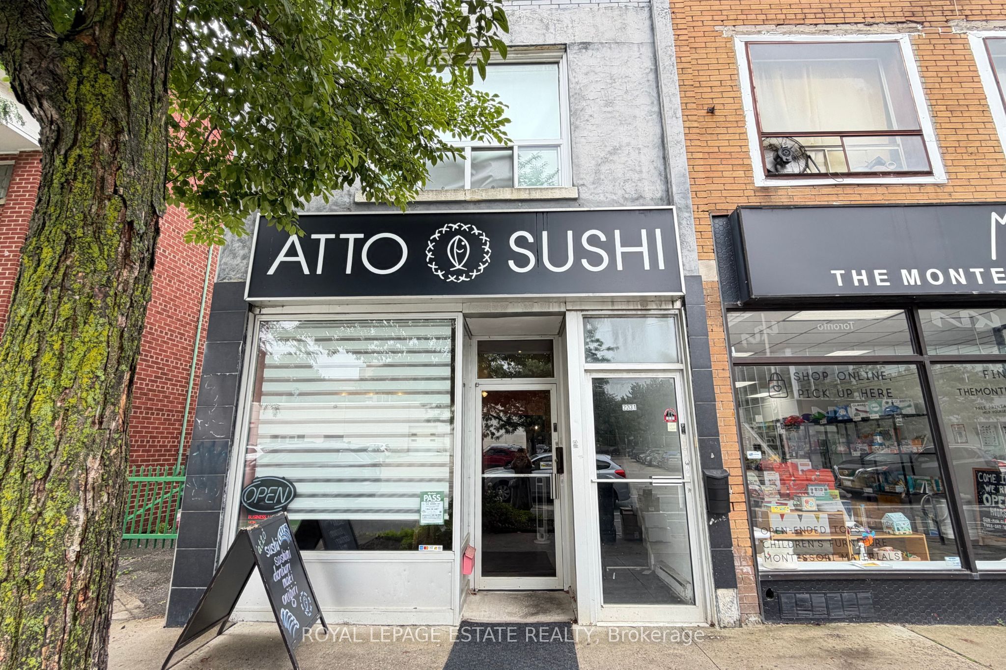 2231 Danforth Avenue Main, Toronto, On M4c 1k4