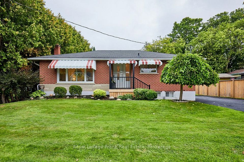 15111 Simcoe Street, Scugog, On L9l 1j5
