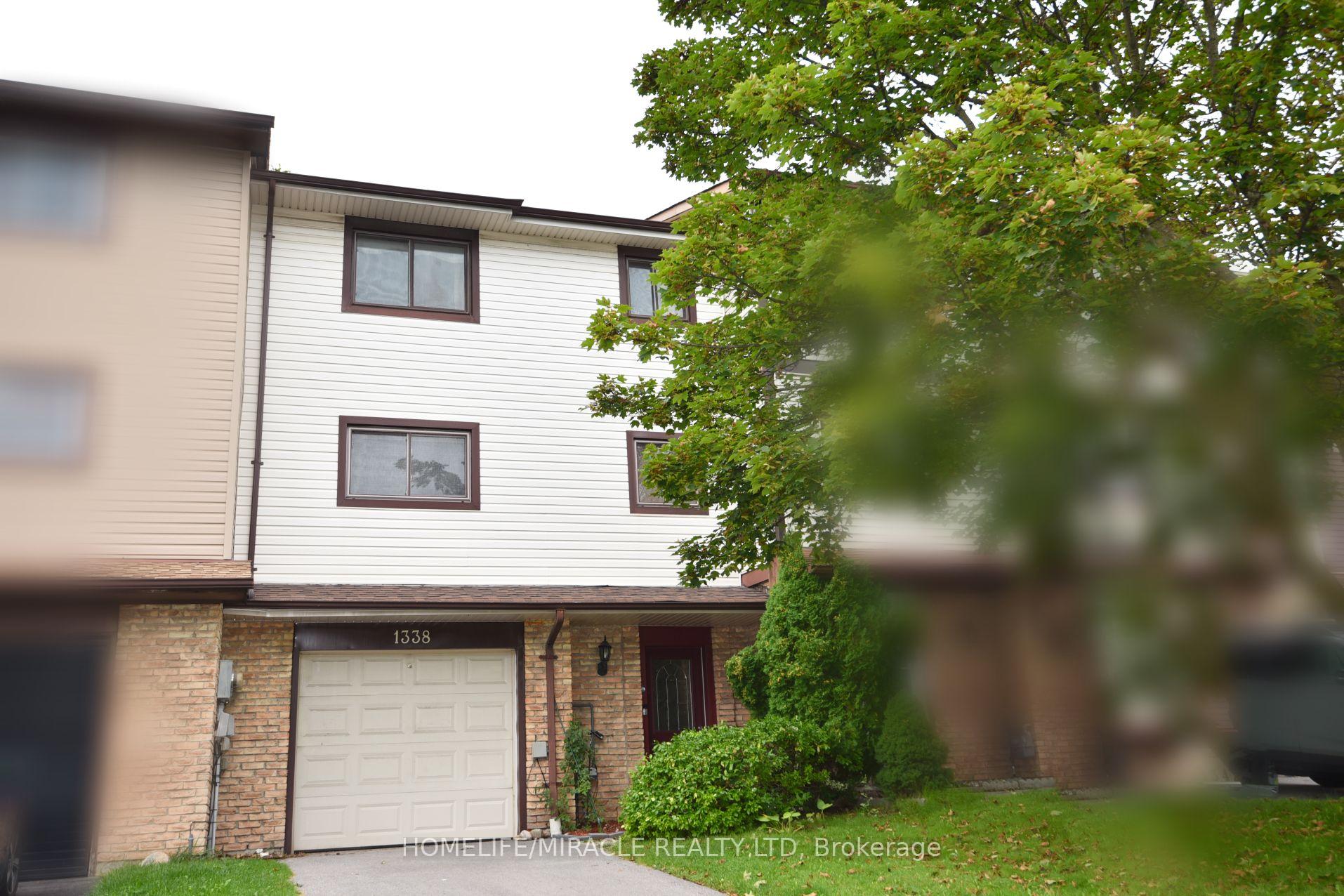 1338 Brands Court, Pickering, On L1v 2v4