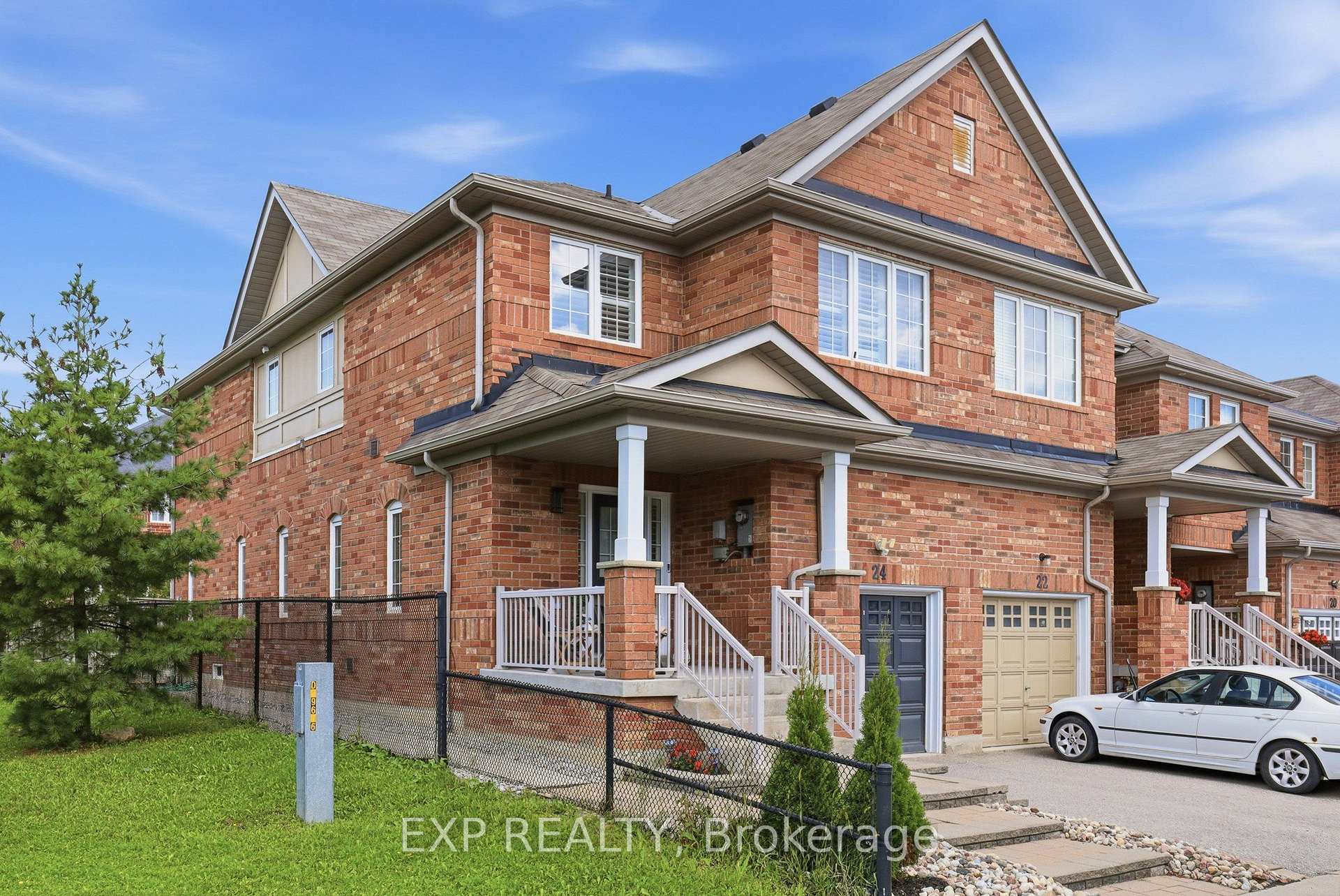 24 Hickman Road, Ajax, On L1s 0c8
