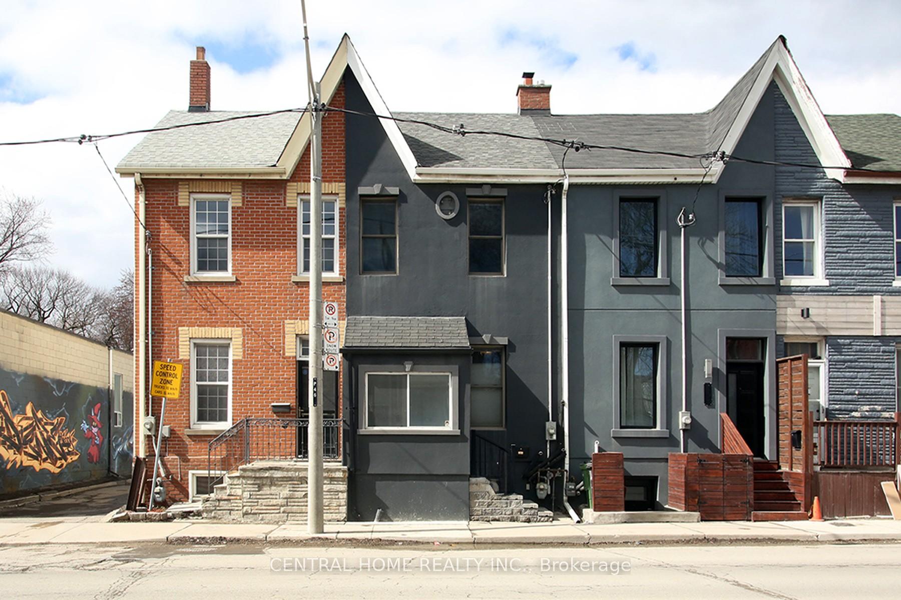 106 Carlaw Avenue, Toronto, On M4m 2r7