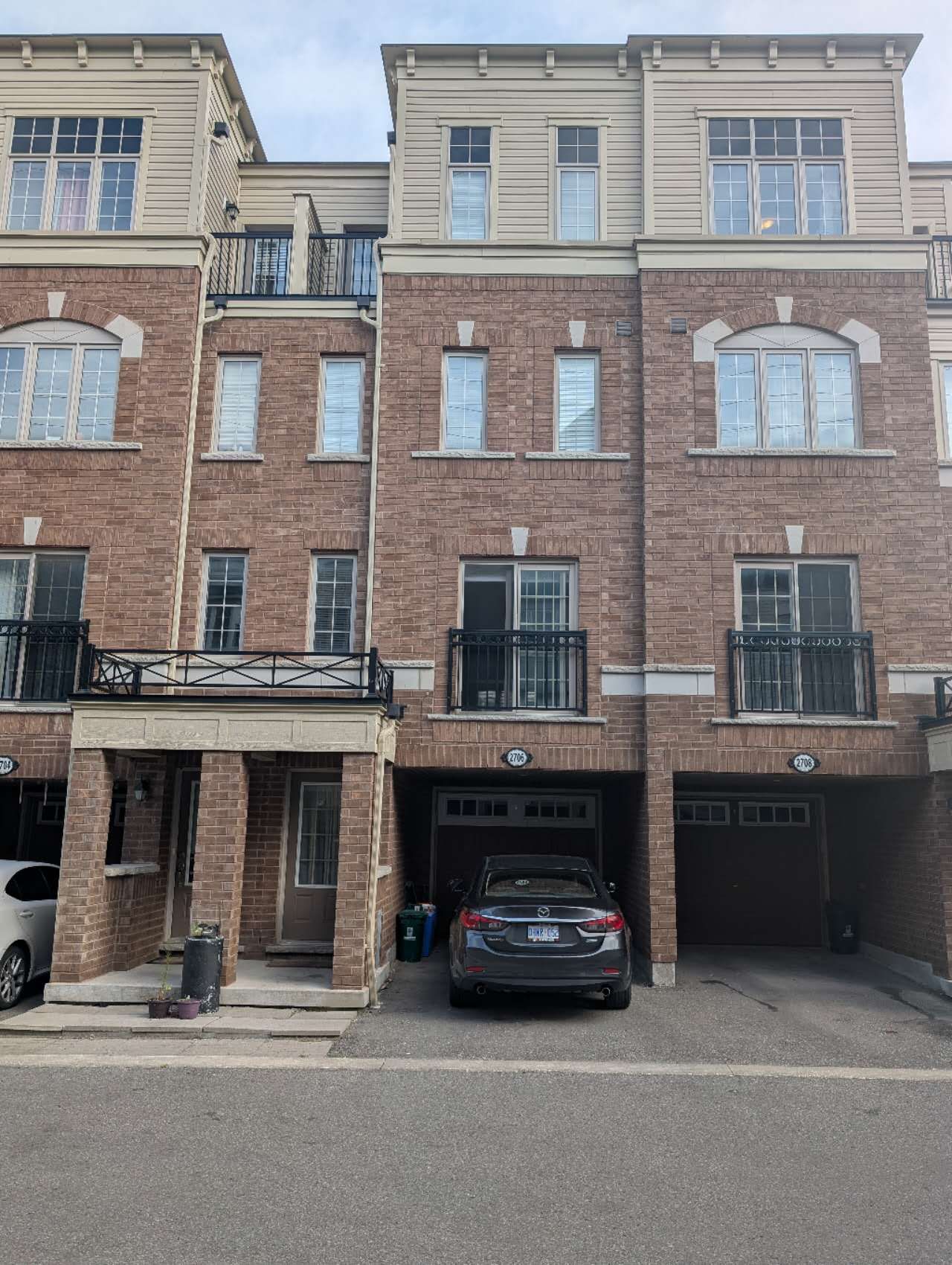 2706 Deputy Minister Path, Oshawa, On L1l 0m7
