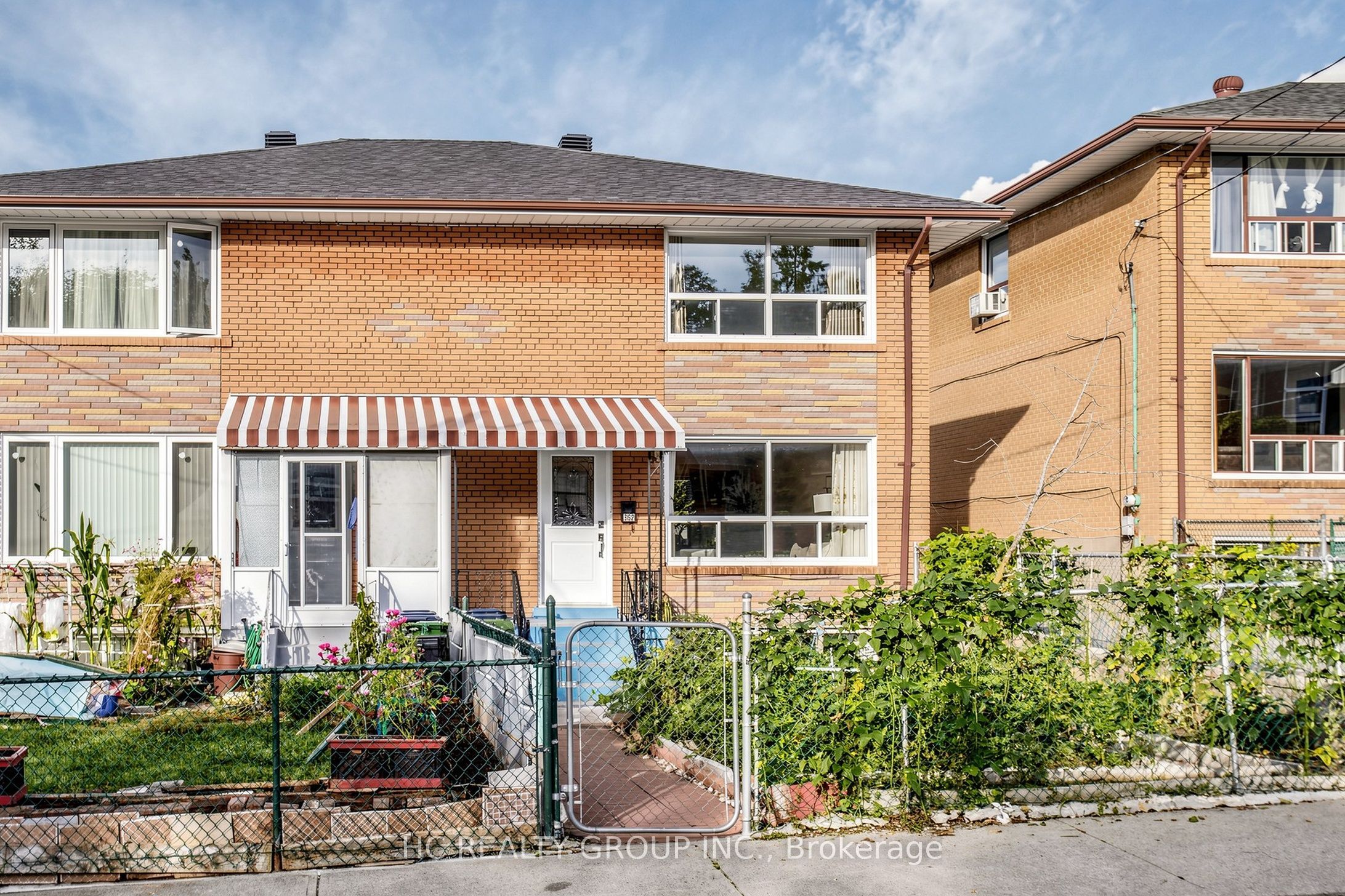 362 Highfield Road, Toronto, On M4l 2v6