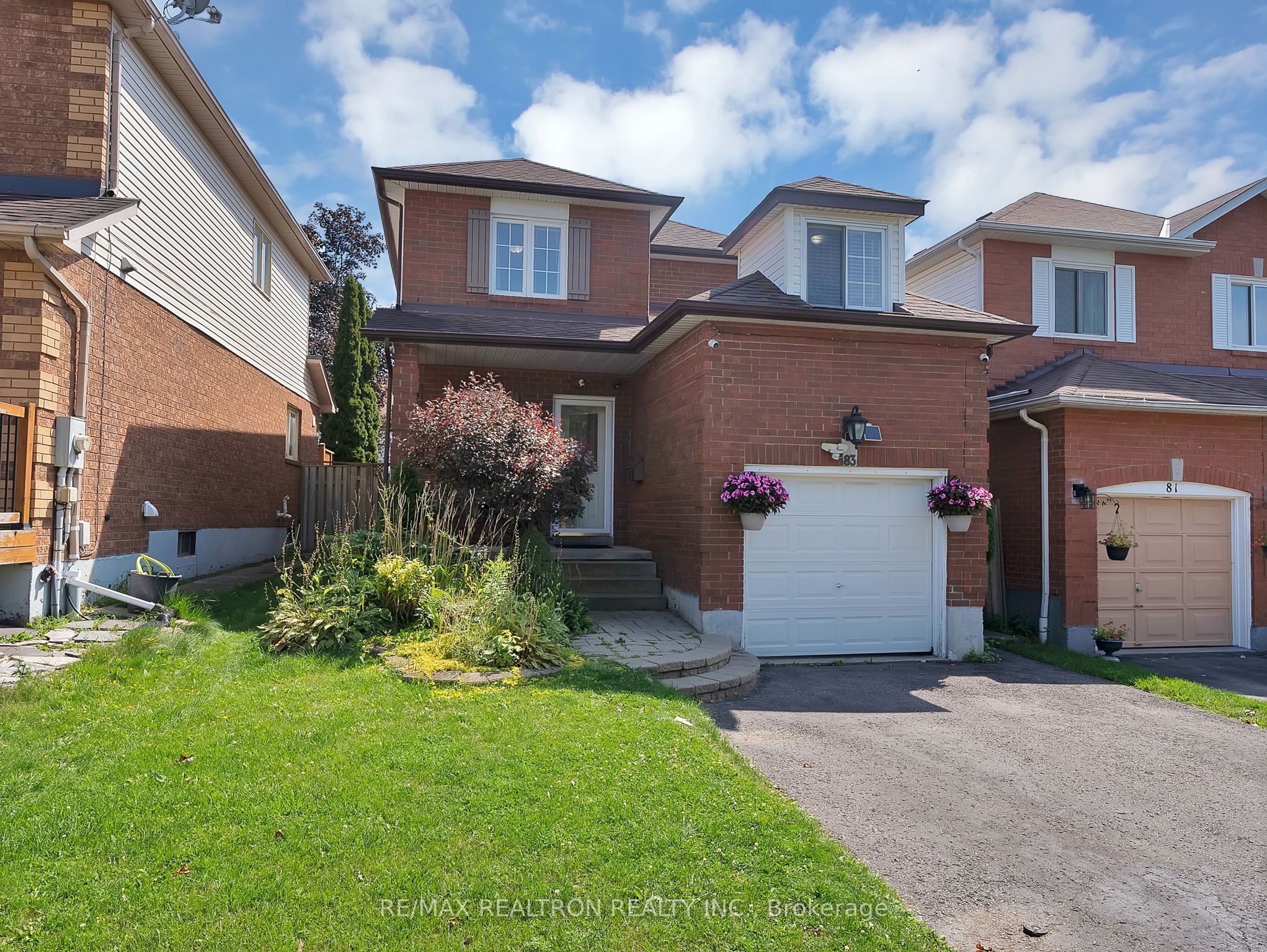 83 Crawforth Street, Whitby, On L1n 9k9