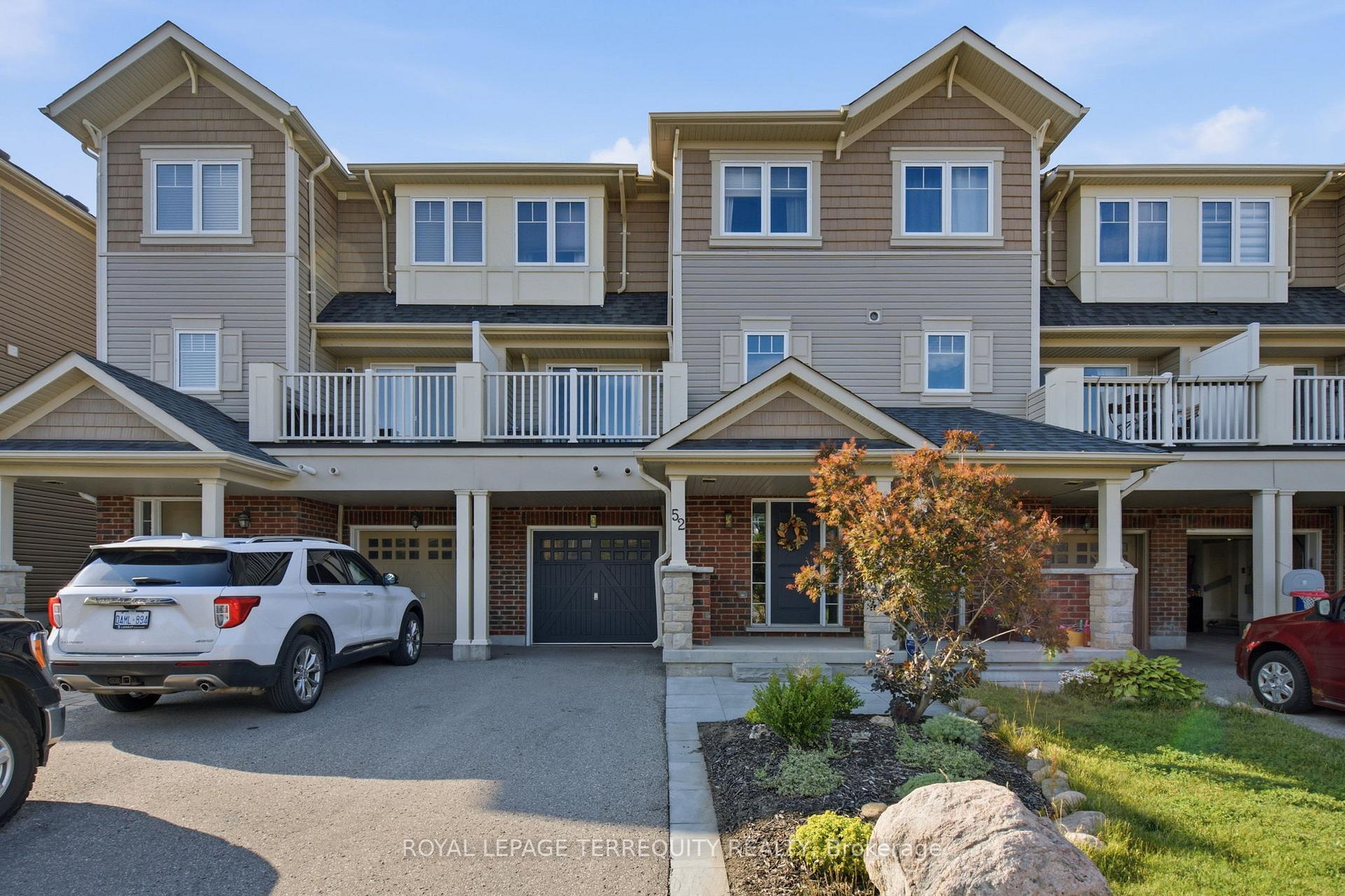 52 Artania Street, Oshawa, On L1l 0e6