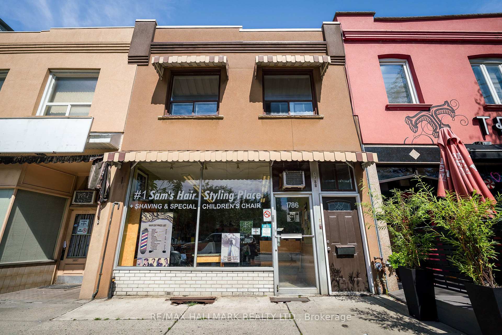 1786 Danforth Avenue, Toronto, On M4c 1h8