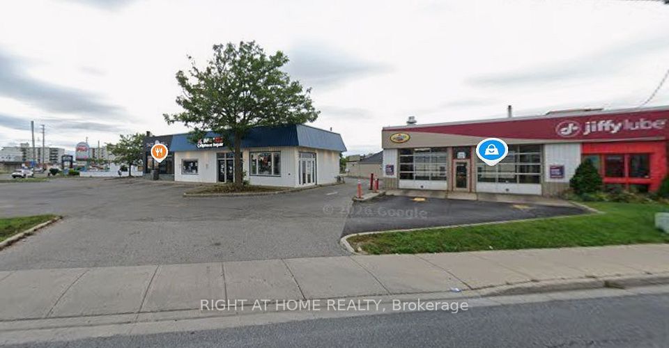23 W. Taunton Road, Oshawa, On L1g 7b4