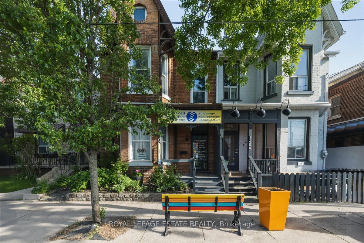 1398 Queen Street E, Toronto, On M4l 1c9
