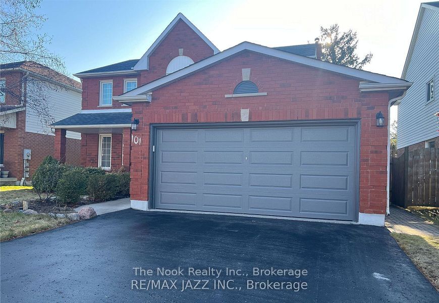 101 Glenabbey Drive, Clarington, On L1e 2b6
