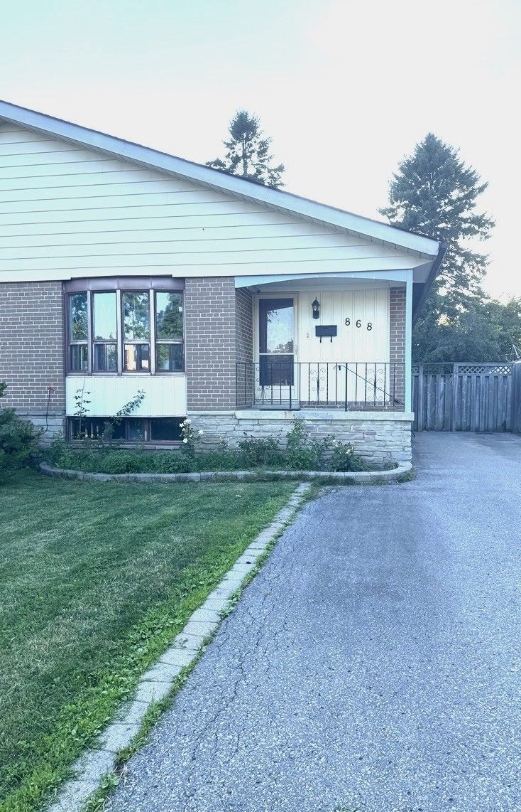 868 Chapleau Drive Bsmt, Pickering, On L1w 1p4