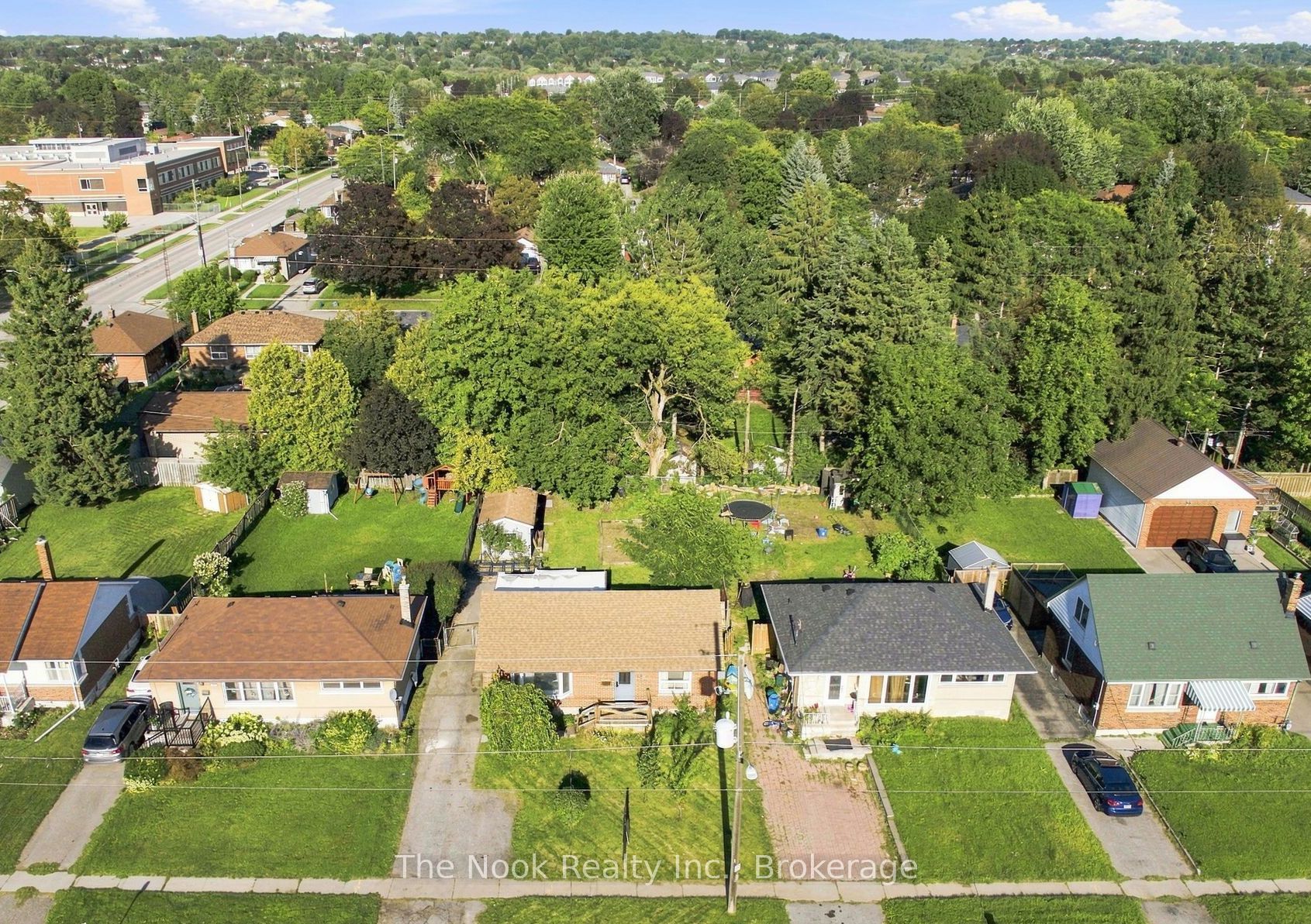 257 Wilson Road S, Oshawa, On L1h 6c4